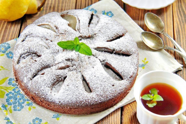 Chocolate pie with pears