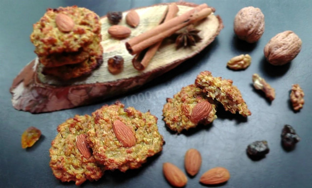 Diet oatmeal cookies with nuts on curdled milk