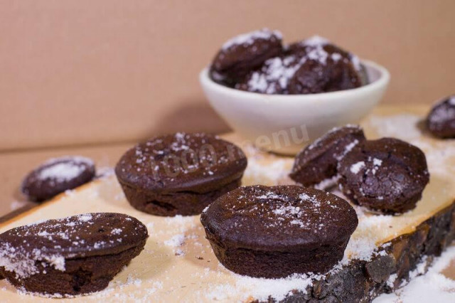 Chocolate cupcakes made from coconut flour