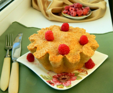 Shortbread berry basket