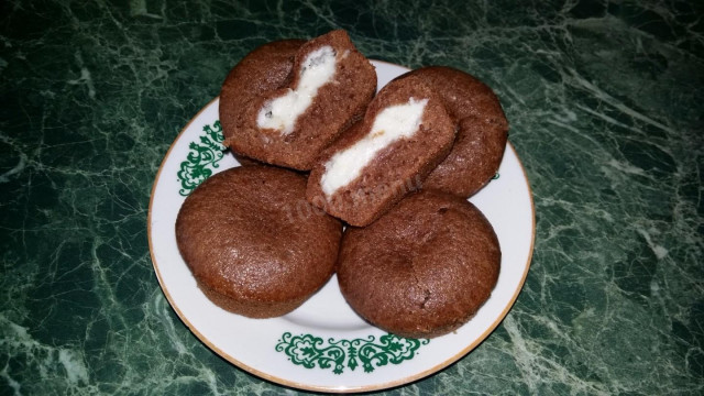 Chocolate cupcakes with cottage cheese inside