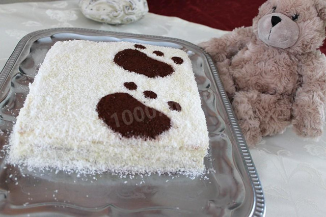 Sour cream cake Bear in the north