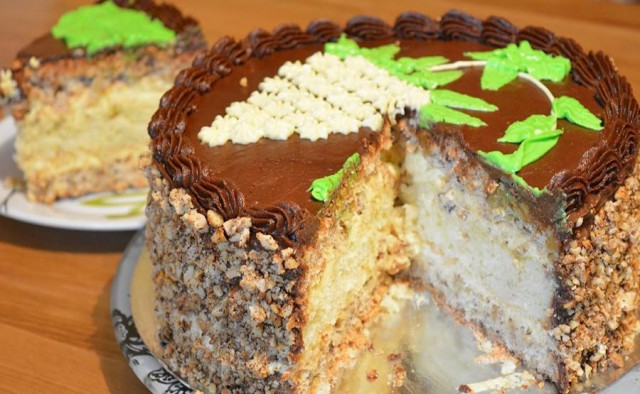 Kiev cake with meringue