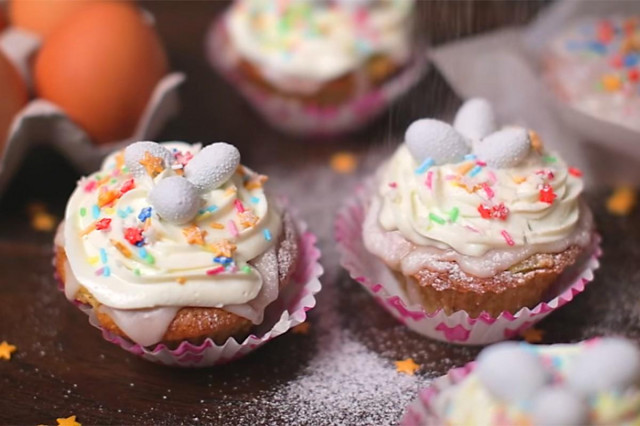 Easter cupcakes