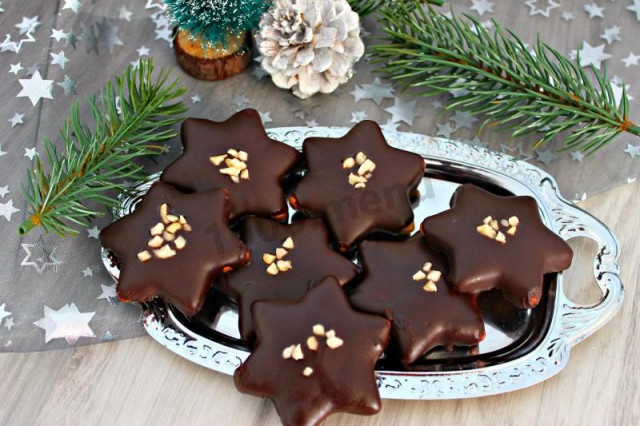 Chocolate-covered shortbread cookies for the New Year