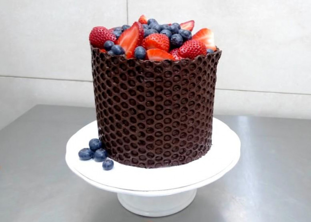 Cake Chocolate and Berry