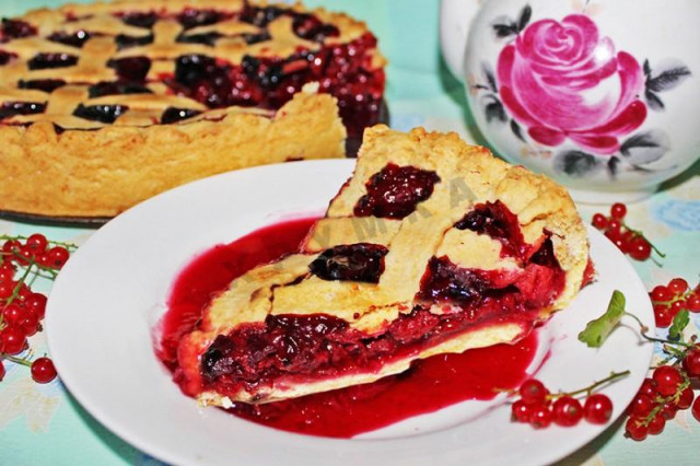 Cherry pie