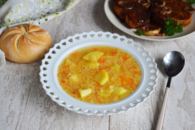 Soup with lentils and potatoes