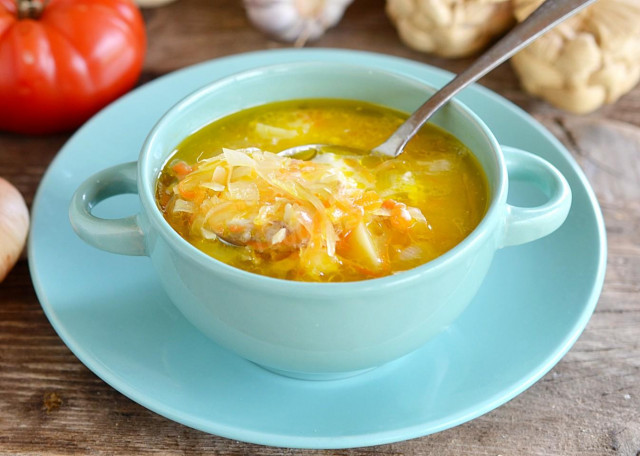 Cabbage soup with chicken broth