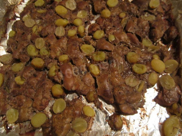 Liver with grapes