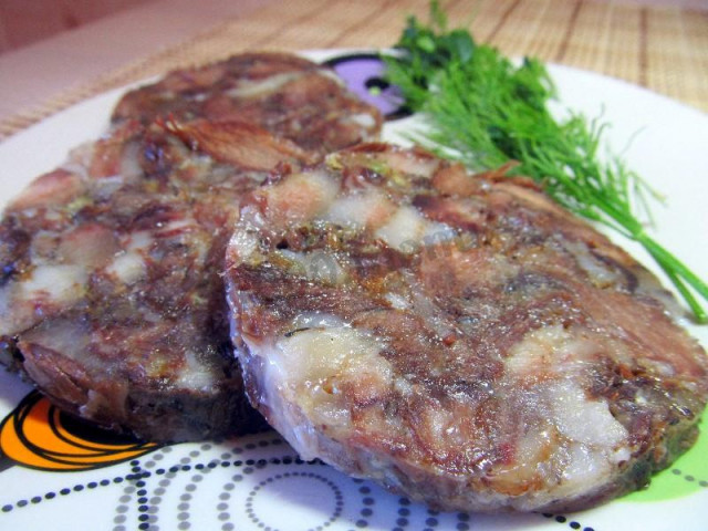 Pork head in Ukrainian