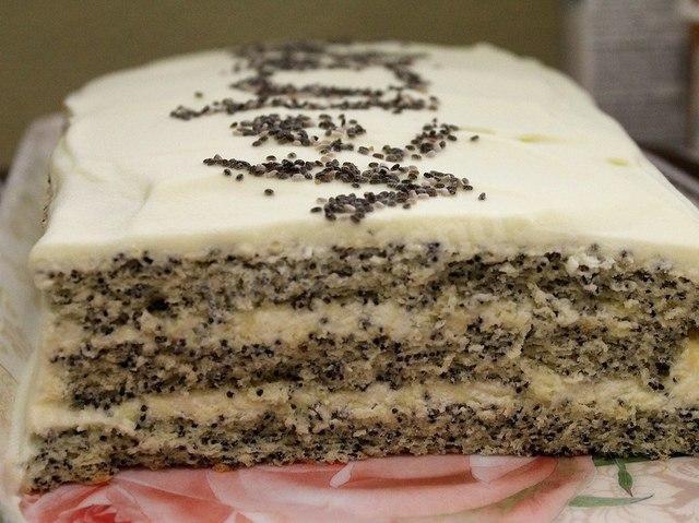 Poppy seed cake Queen Esther