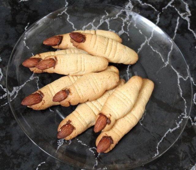 Witch's Fingers cookies