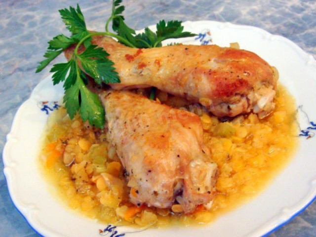 Roast chicken with lentils