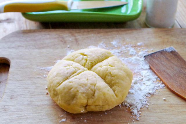 Sour cream dough for pies