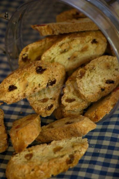 Biscotti cookies with almonds and candied fruits