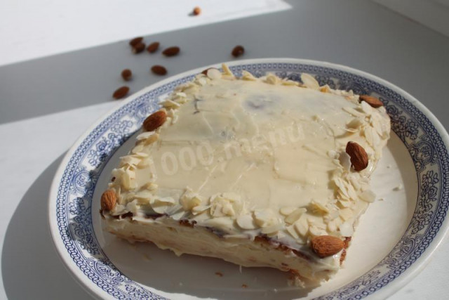 Almond cake with condensed milk