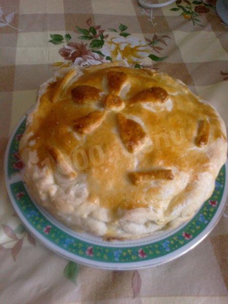 Kurnik pie with potatoes from ready-made puff pastry