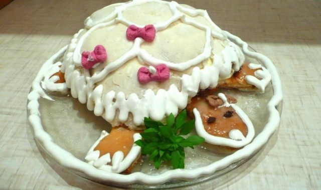 turtle cake with sour cream and white glaze