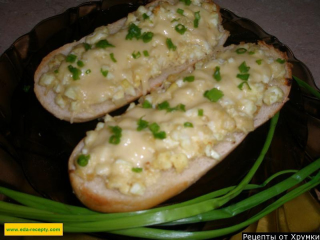 Sandwiches with butter cheese and egg