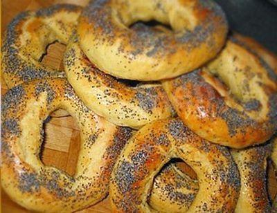 Poppy seed bagels