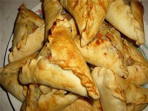 Pies with offal are unsweetened in Kazakh