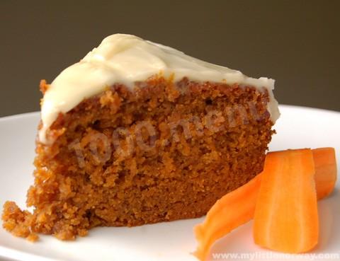 Carrot and pineapple cake