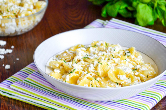 Pasta with cottage cheese