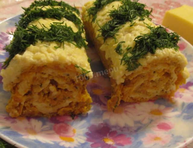 Vegetable roll with cheese without flour in the oven