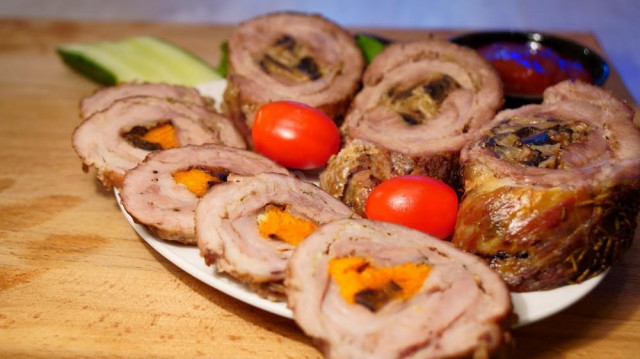 Stuffed rolls with juicy filling of the tenderest pork