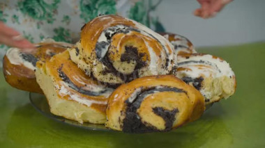 Sweet rolls made of yeast dough with poppy seed filling