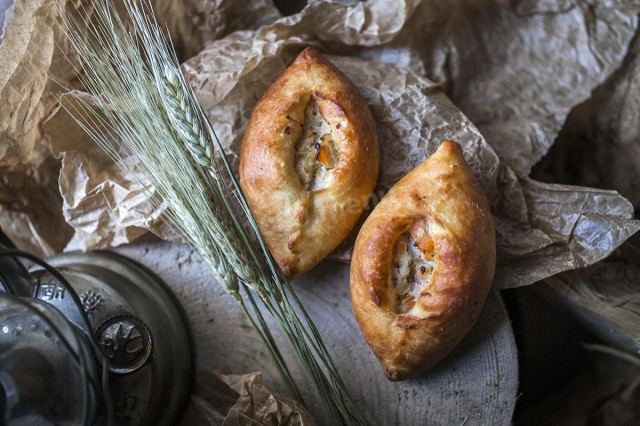 Puff pastry pies