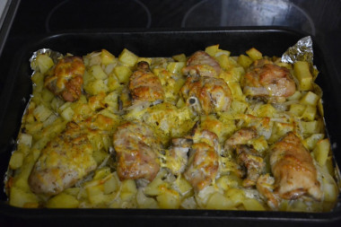 Potato casserole with chicken in a hurry