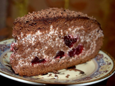 Drunk cherry cake in a slow cooker