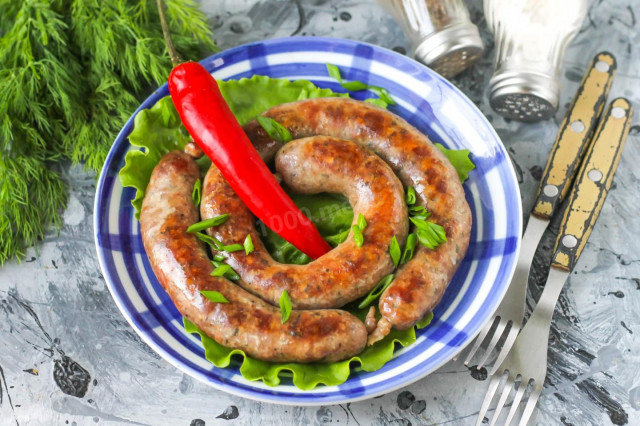 Beef sausage at home