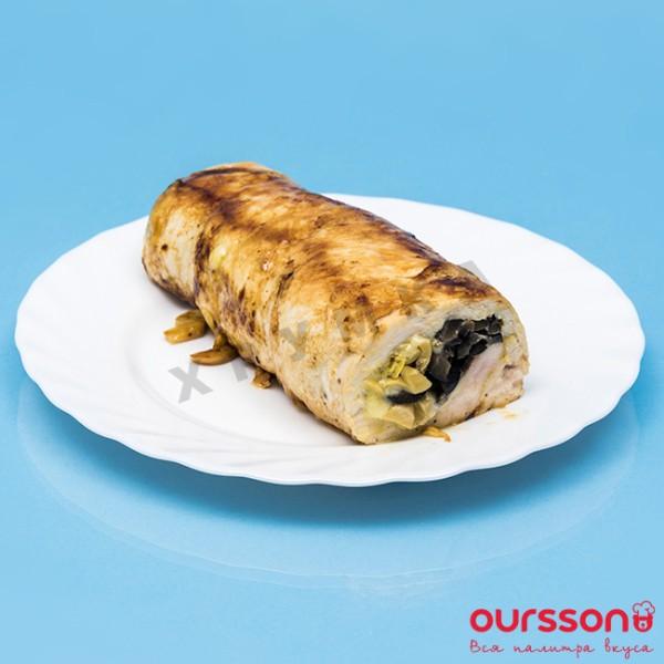 Chicken roll with mushrooms and olives