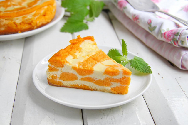 Cottage cheese casserole with pumpkin in the oven