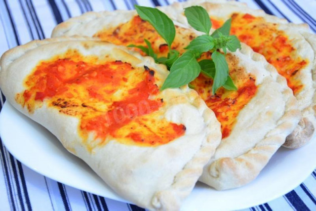 Pizza Calzone