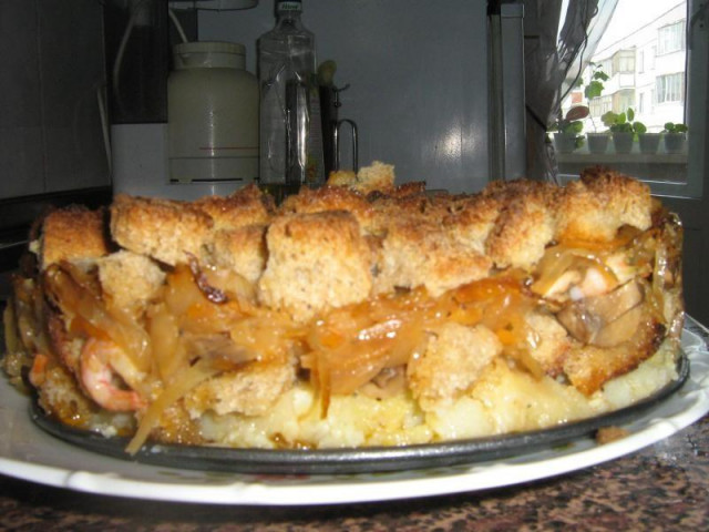 Lean casserole with shrimp, mushrooms