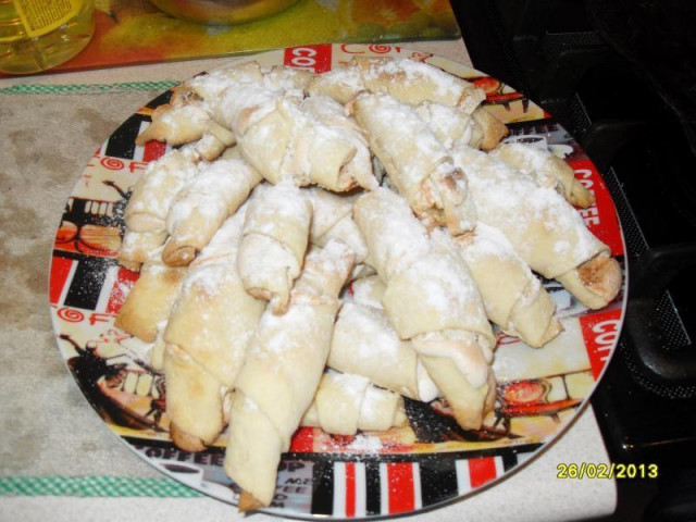 Cookies Horns from mother-in-law on sour cream