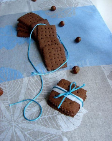 Chocolate-nut cookies