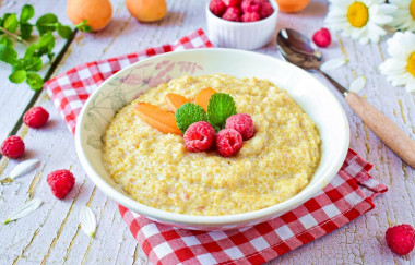 Artek wheat porridge with milk