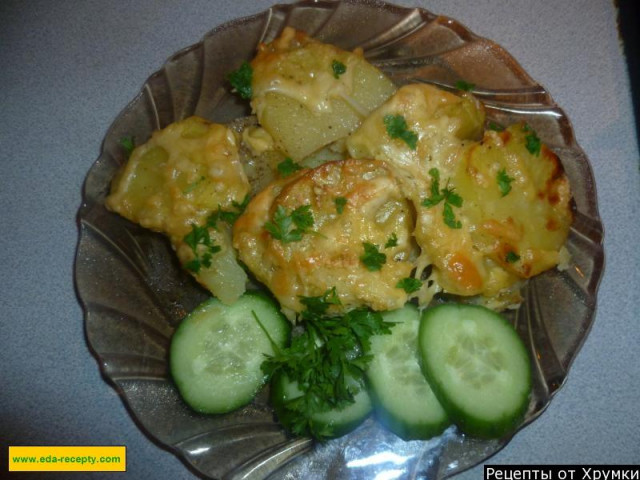 Baked potatoes with cheese