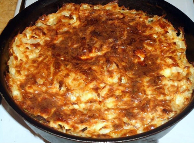 Cabbage casserole with semolina