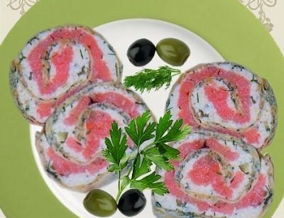 Norwegian rolls with pink salmon