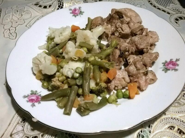 Steamed turkey in a slow cooker with vegetables