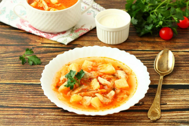 sauerkraut soup with chicken