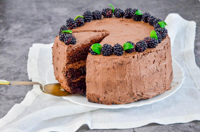 Chocolate cake in a slow cooker