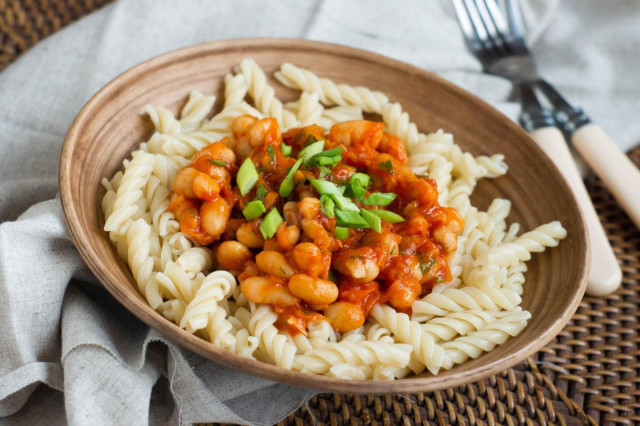 Pasta with beans