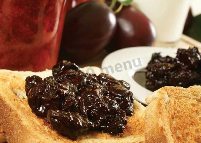 Plum jam in a slow cooker without seeds